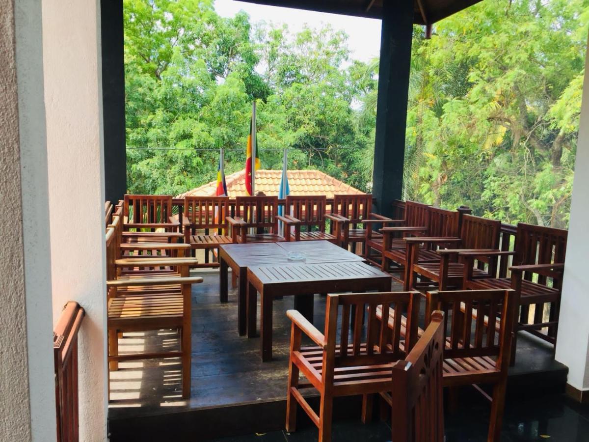 Yala Safari Village Maha Akurugoda Exterior photo